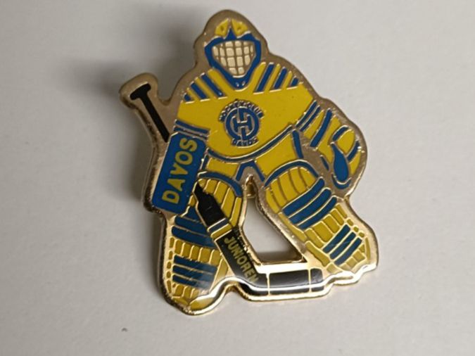 Plaquettes & Badges: HC DAVOS JUNIOREN – D'occasion à Köniz par Gamecollect