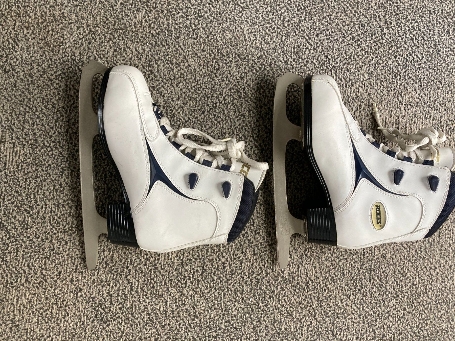 Patins à glace: Damenschlittschuhe – D'occasion à Aarwangen par wog_skf5 1