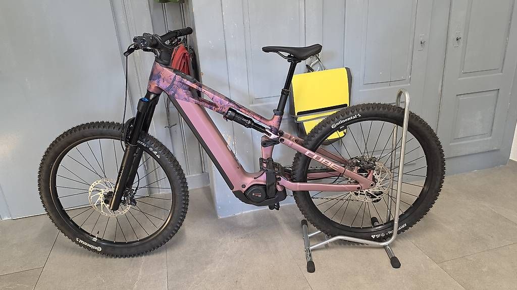 Vélos: E-Bike Cube Neu Carbon 800WH  – D'occasion à Bronschhofen par Timi.g 8