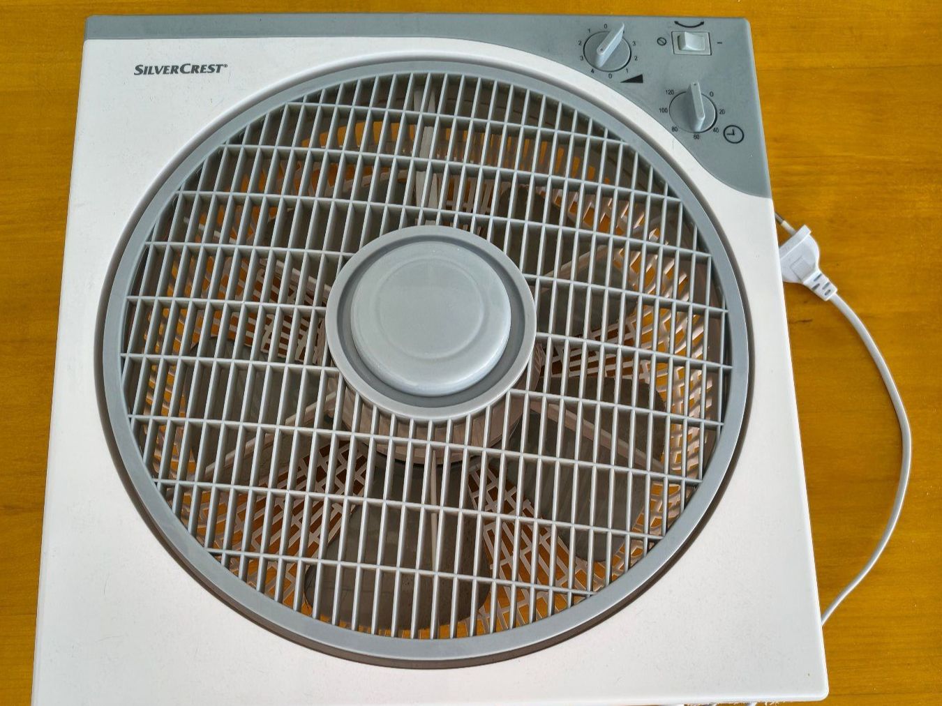Ventilatoren: Ventilator für Dach-Haube Wohnmobil oder Kastenwagen / Van – Gebraucht aus Frenkendorf von Wundertwingo