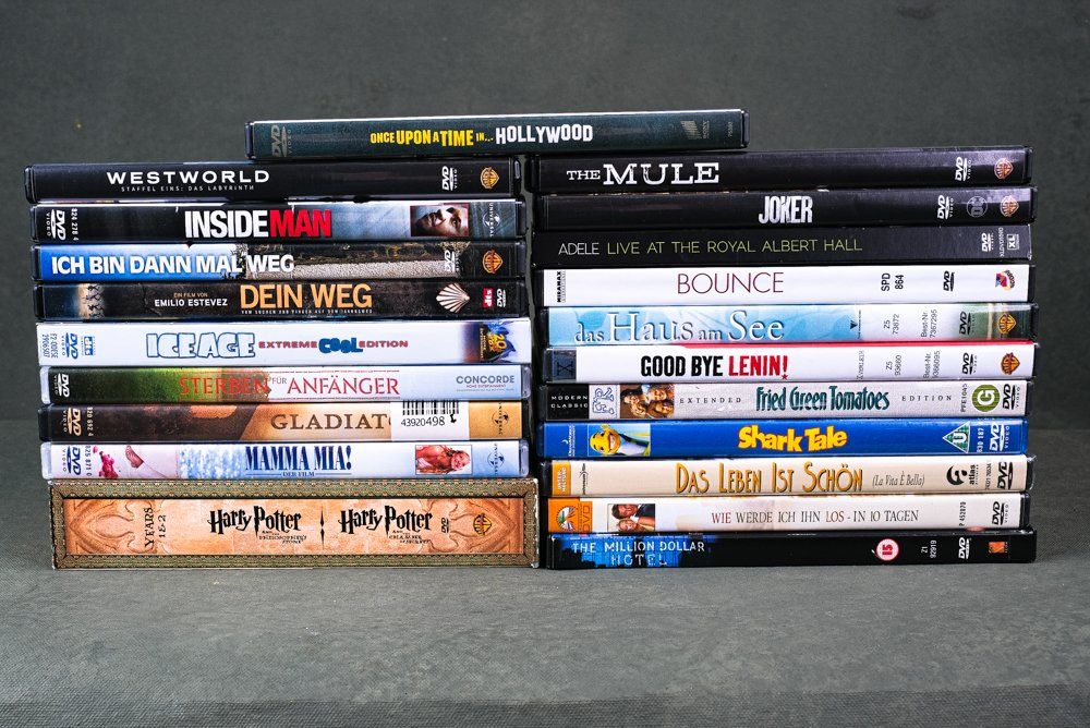 Tutti i DVDs: 21 Filme DVD Sammlung – Usato da Zürich venduto da Nikon70