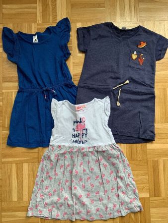 Lot de 3 robes d’été / taille 104