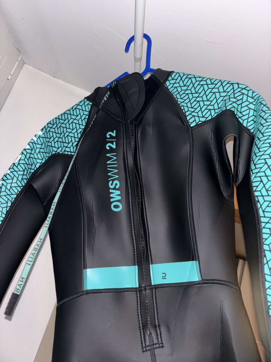 Decathlon Combinaisons de plongée: Combinaison de natation en eau libre taille 44  – Neuf (Voir description) à Alle par aure-line 3