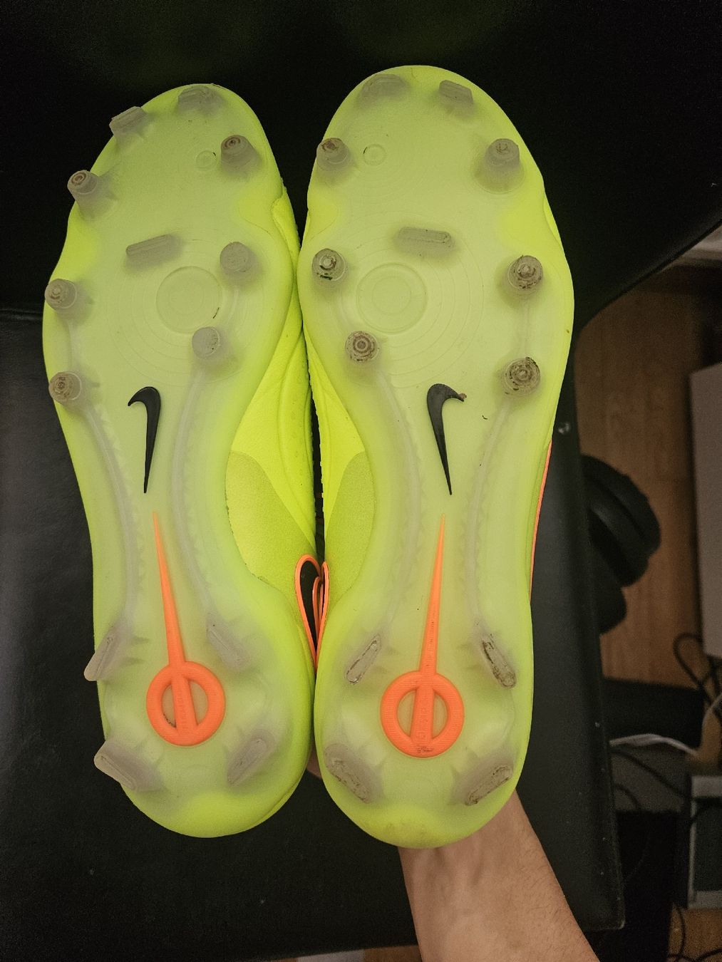 Nike Scarpe da uomo: Nike Tiempo FG Nocken Gr.42 – Usato da Emmenbrücke venduto da TopGato 1