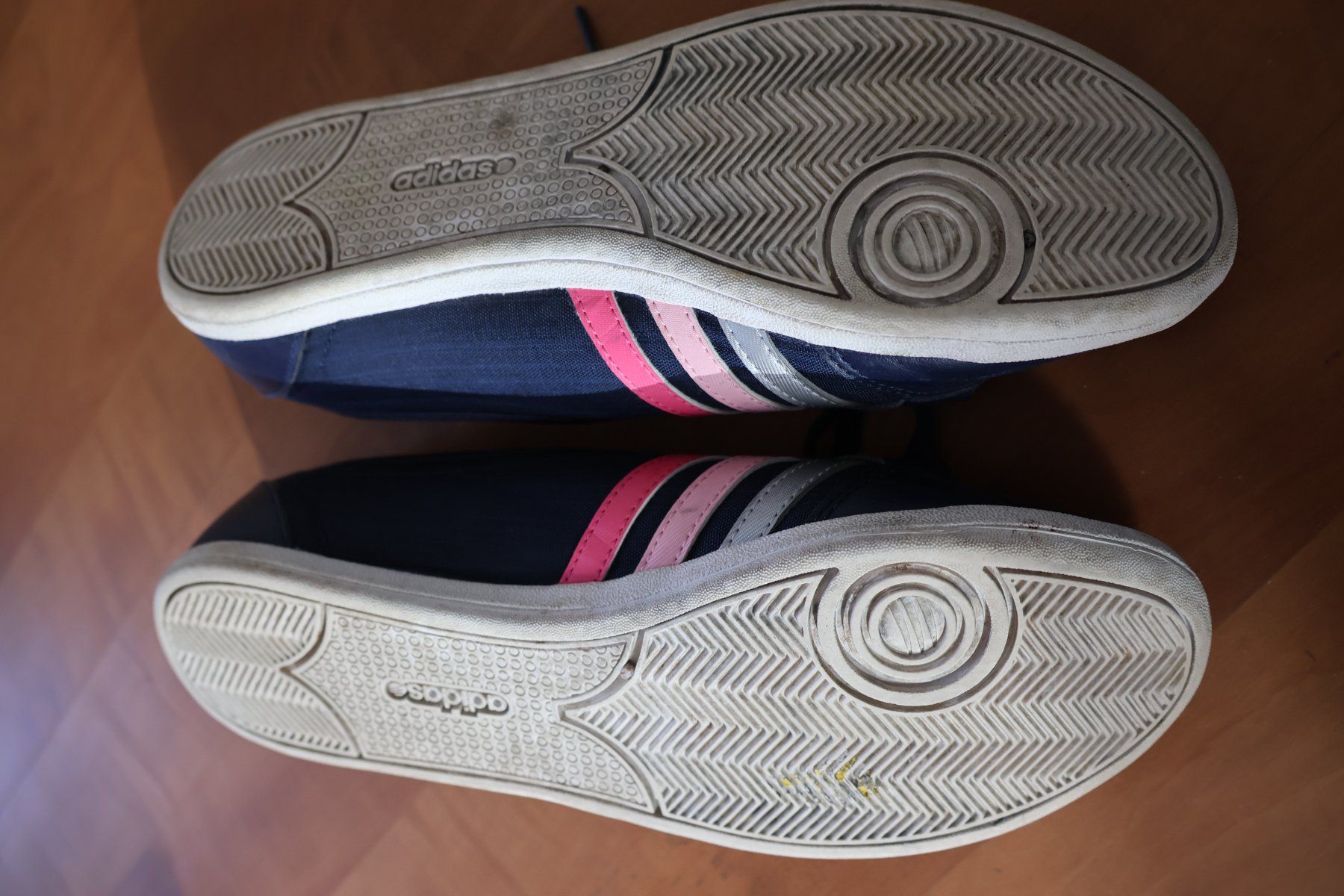 Adidas Scarpe da donna: Adidas Gr. 42 – Usato da Effretikon venduto da Freedom2025 3