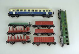 HAG Güterwagen und 2 Personenwagen, H0 AC