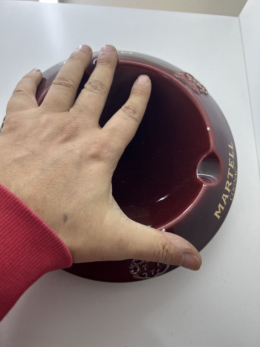 Portacenere: Grosser Martell Cognac Aschenbecher – Usato da Wettingen venduto da NickInc 1