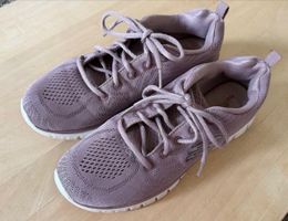 Skechers Damen Sportschuhe Grösse 39, gut erhalten