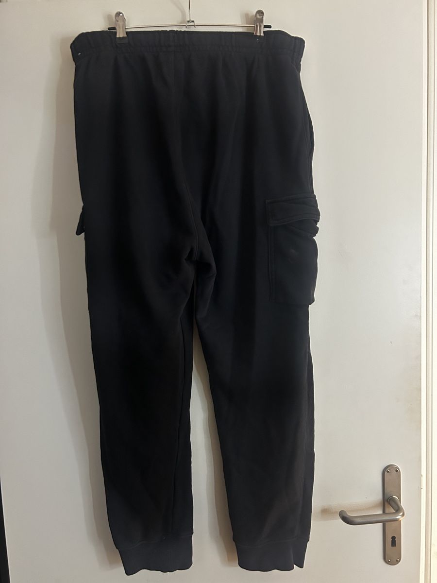 Nike Pantaloni: Trainerhose nike – Usato da Suhr venduto da Alimary 1