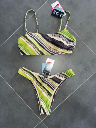 Bikini Oberteil und Slip von Beldona (grün gestreift)