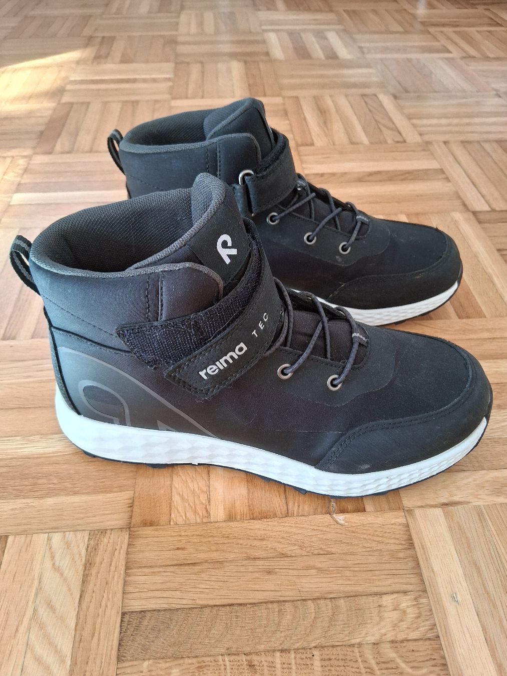 Reima Scarpe da uomo: Reima Snowboot Winterstiefel Gr. 38 – Usato da Giffers venduto da Juanita04