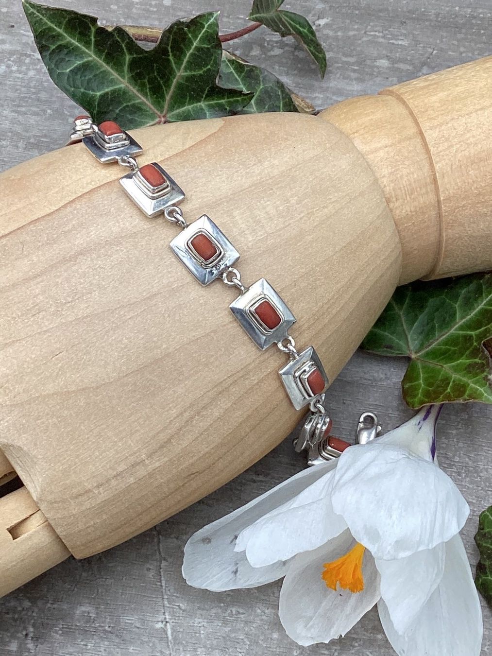 Bracciali & Braccialetti: Bracelet en argent et corail – Usato da Agiez venduto da Beve15 1