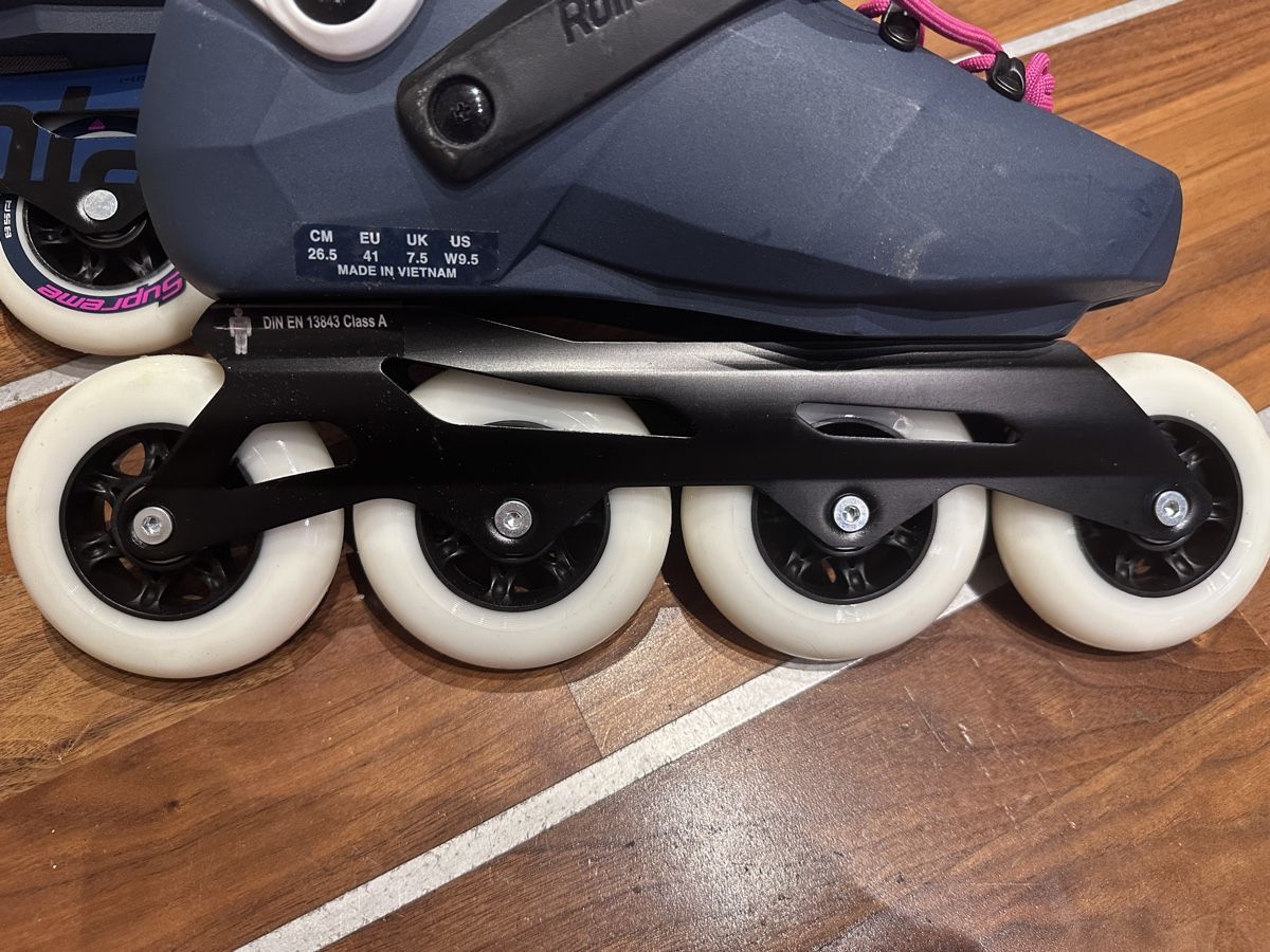 Inline-Skating & Rollschuhe: Rollerblade Maxxum Grösse 41 Inline Skates mit Schutzausrüst – Gebraucht aus Bülach von kit_y7zh 2