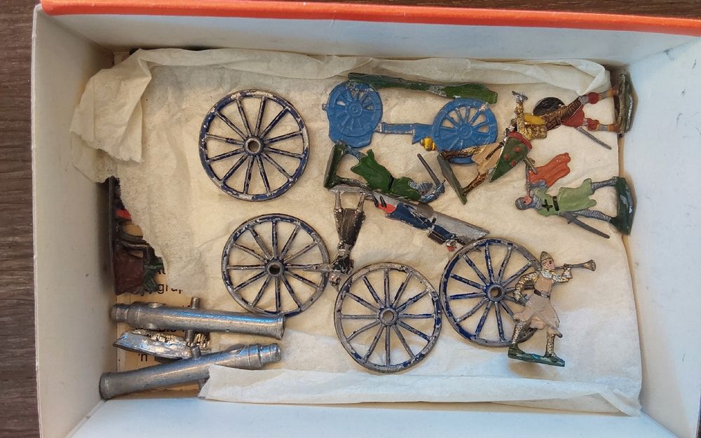 Jouets: Bleisoldaten Zinnsoldaten antik handbemalt – D'occasion à Köniz par scopello12 7
