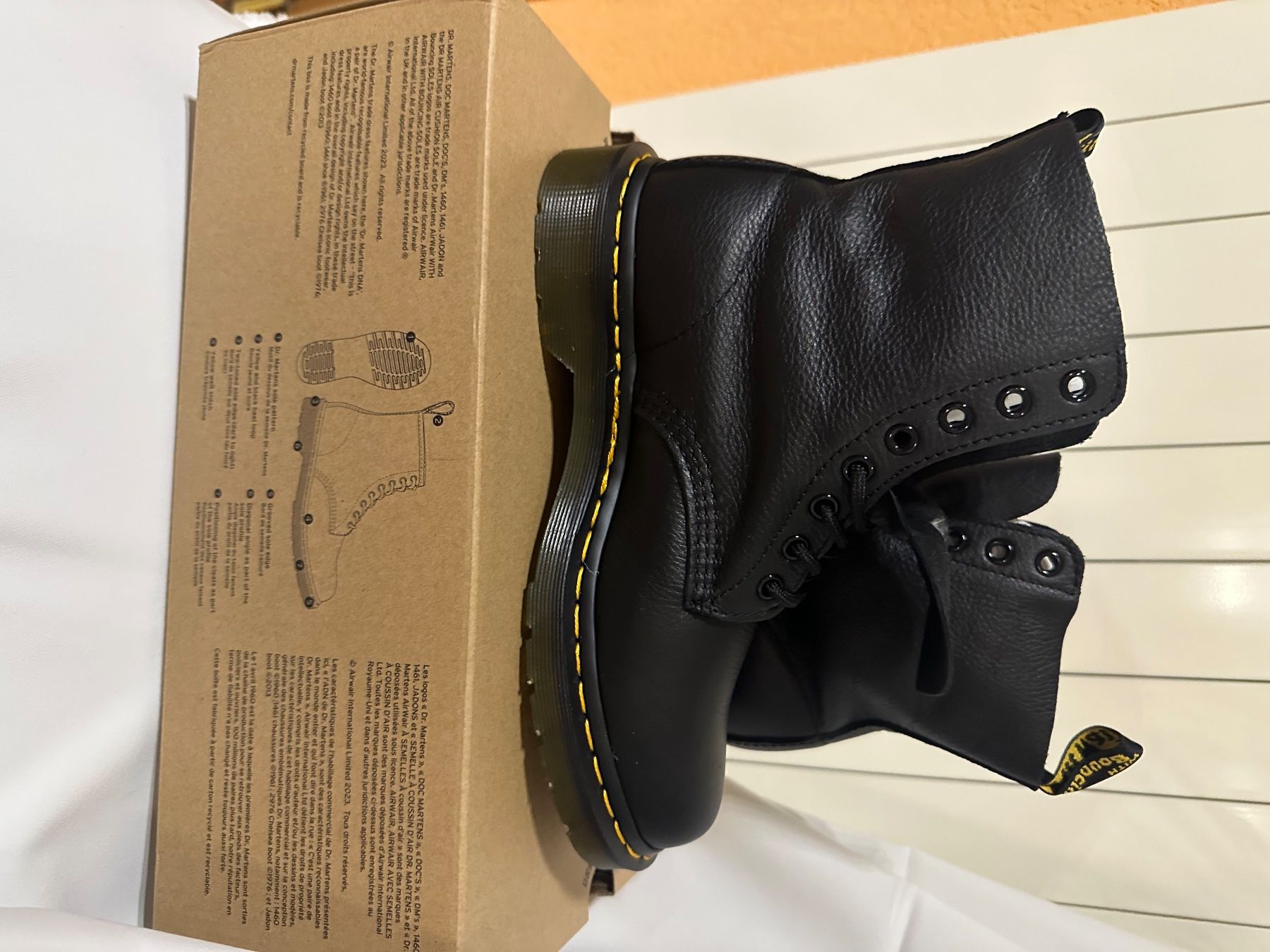 Dr. Martens Scarpe da uomo: Dr Martens – Nuovo e nell'imballaggio originale da Onex venduto da eri_jx6q 1