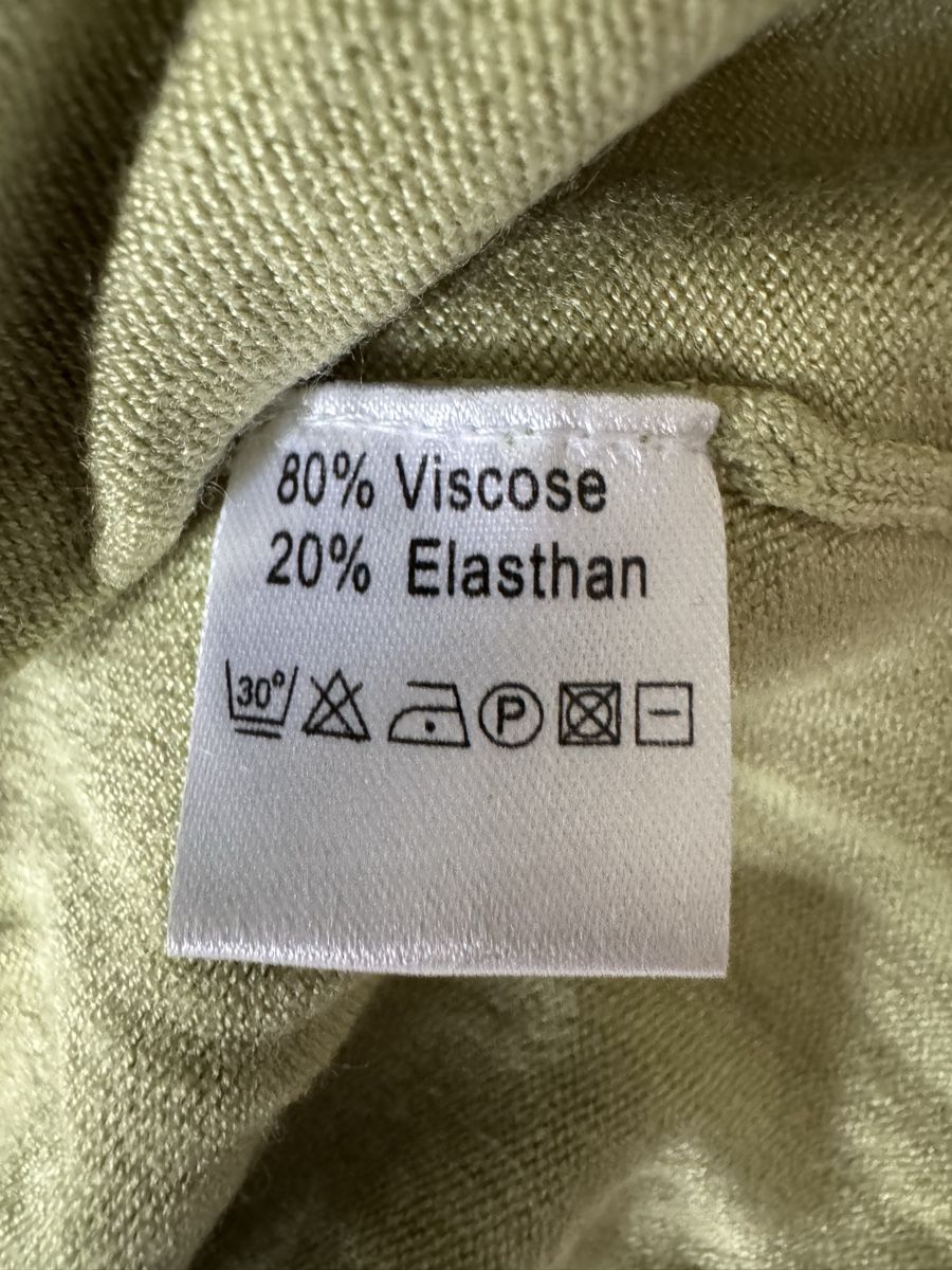 Bolero: Lindgrünes Wickeljäckli – Usato da Solothurn venduto da sim_l6lb 2