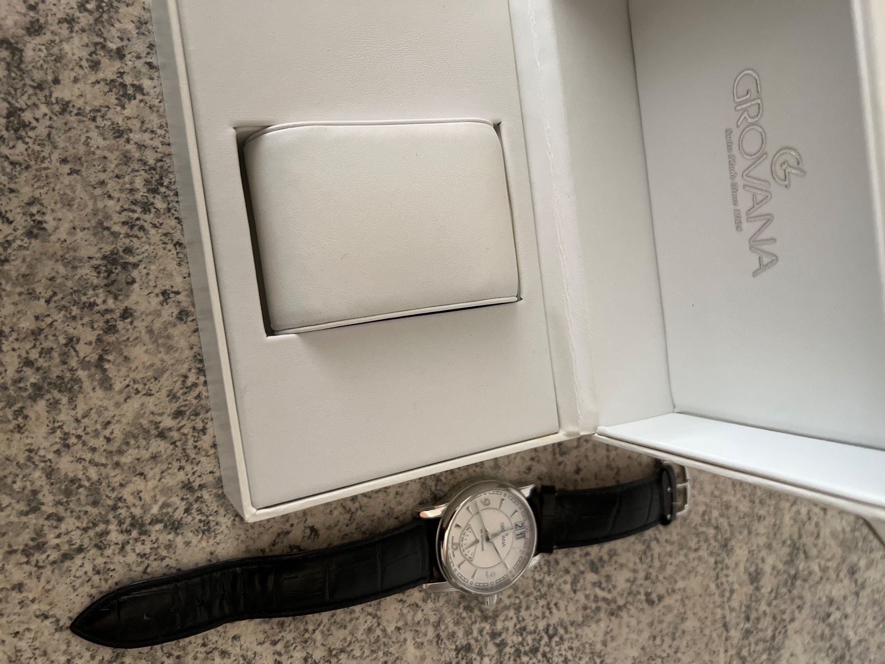 Orologi: Montre grovana – Usato da Villeneuve VD venduto da patino_814 1