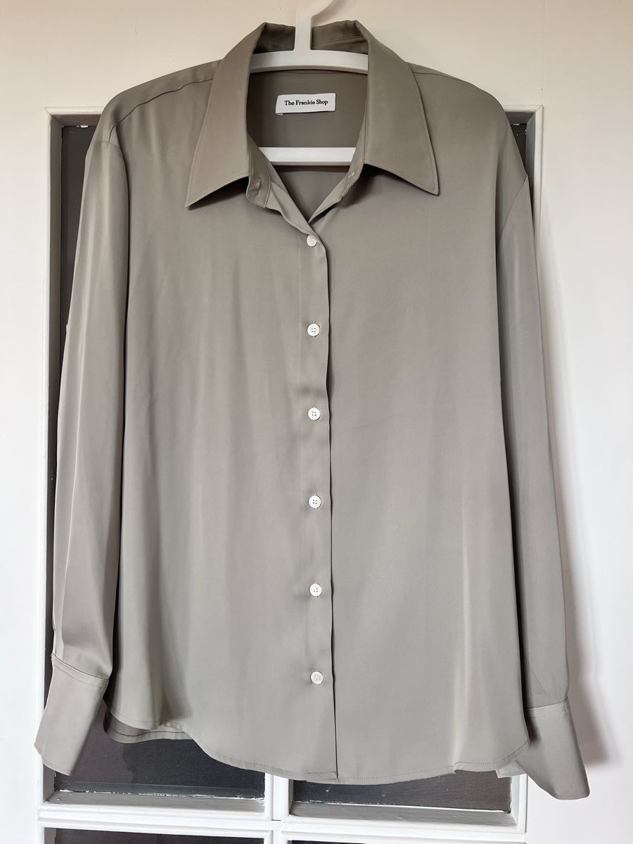 Camicette: Bluse von The Frankie Shop – Usato da Zürich venduto da apartemento