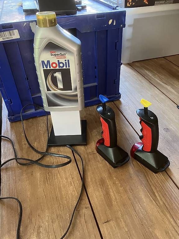 Carrera Rennbahnen: Carrera Digital 2 Handregler mit Tower – Gebraucht aus Bristen von Game-Store