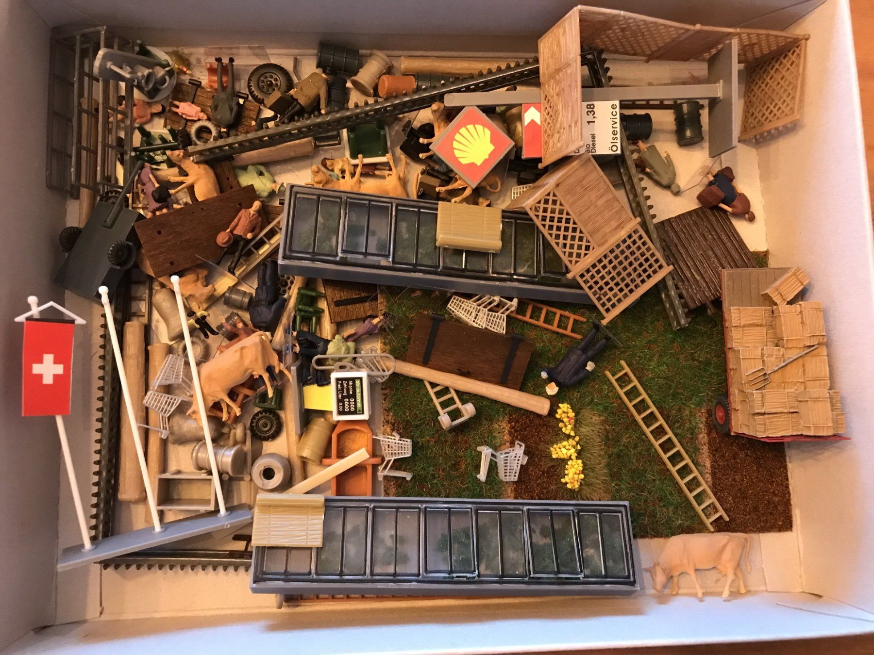 Kit bricolage: Vollmer 3727 Modellbausatz – Usato da Altstätten SG venduto da Nik2009 1