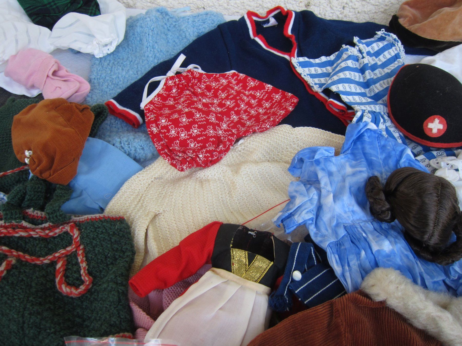 Bambole: PUPPENKLEIDER – Usato da Regensdorf venduto da Eri8057 9