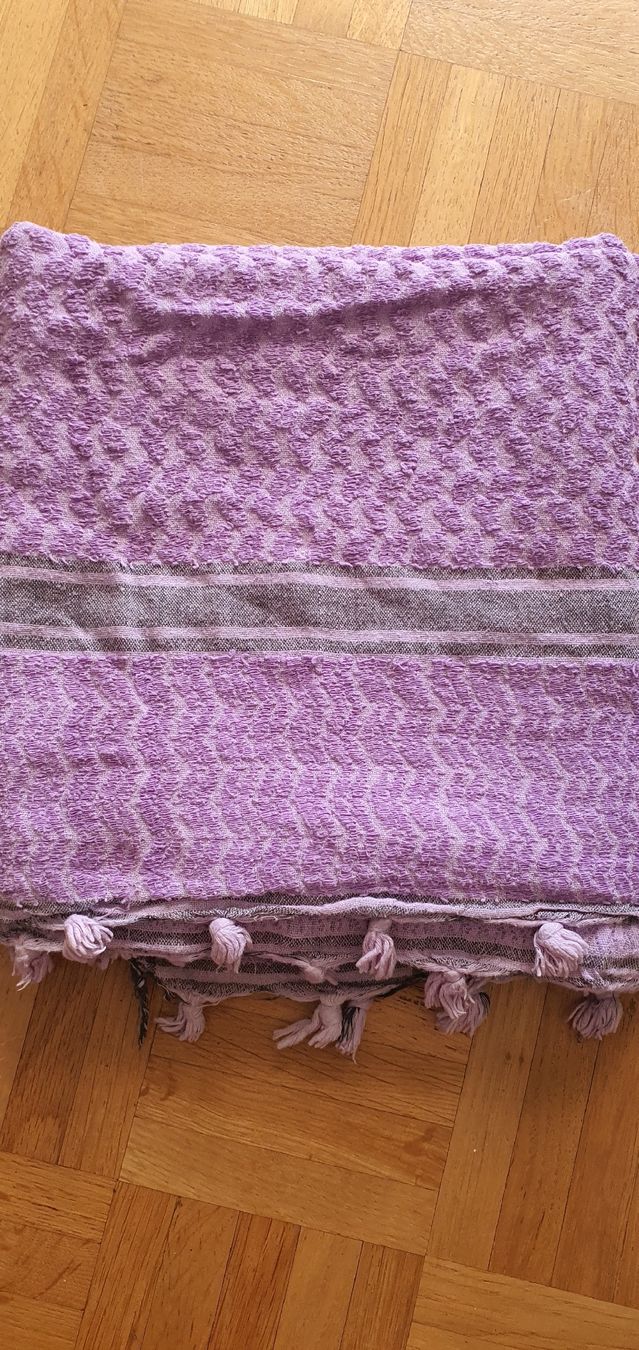 Foulards, Tücher & Schals: Keffiyeh Schal lila mit Fransen  – Gebraucht aus Winterthur von LaRoque 5