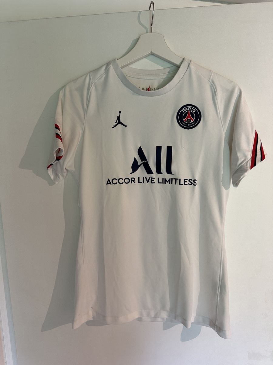 Jordan Canottiere & Pantaloni: PSG Trikot – Usato da Gockhausen venduto da louparent