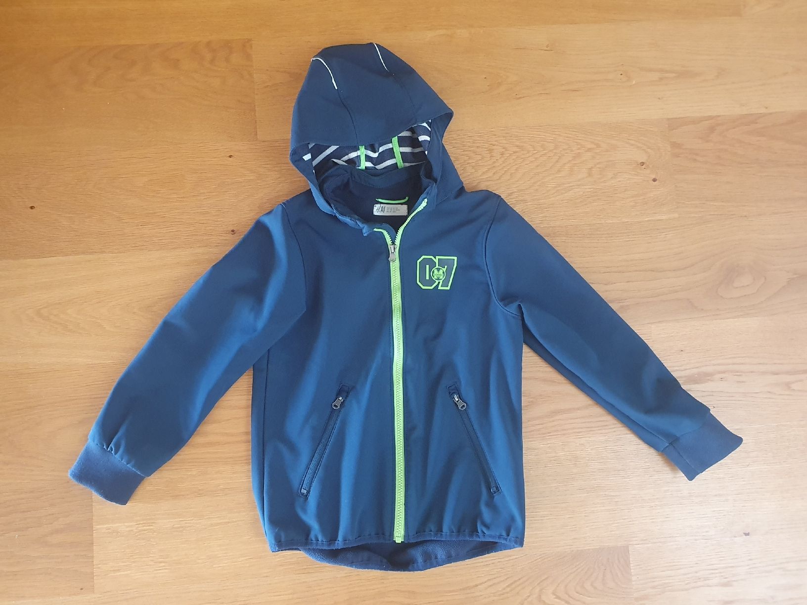 H&M Giacche & Cappotti: Softshelljacke Gr. 128 – Usato da Villars-sur-Glâne venduto da richardette 3