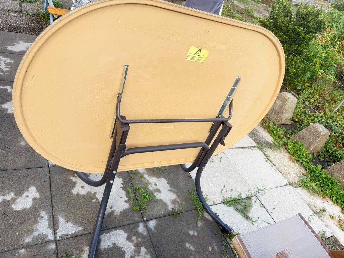Tische: Gartentisch Klappbar  – Gebraucht aus Geroldswil von ridi.shaqiri 2