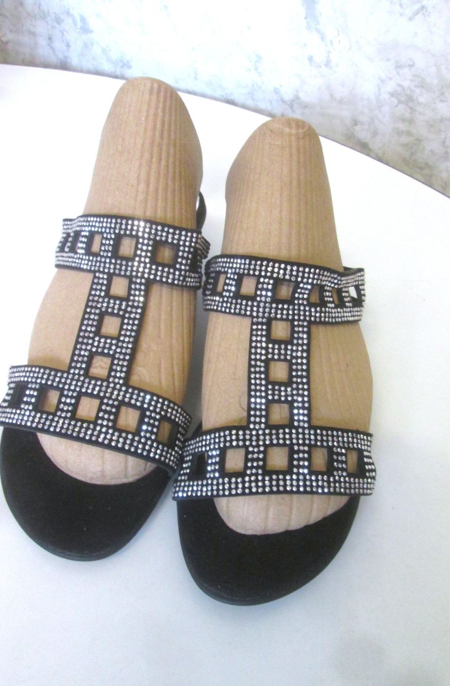 Chaussures femmes: Neue Bata-Sandalen, Größe 39 – Neuf (Voir description) à Sementina par babucia 1