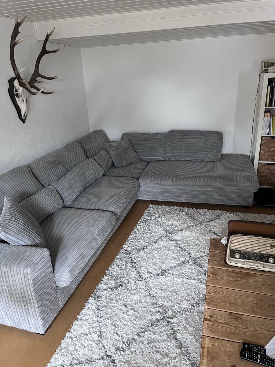 Sofas: Gemütliches Ecksofa CARMEX, Grau, neuwertig! – Gebraucht aus bellach von Moerphi