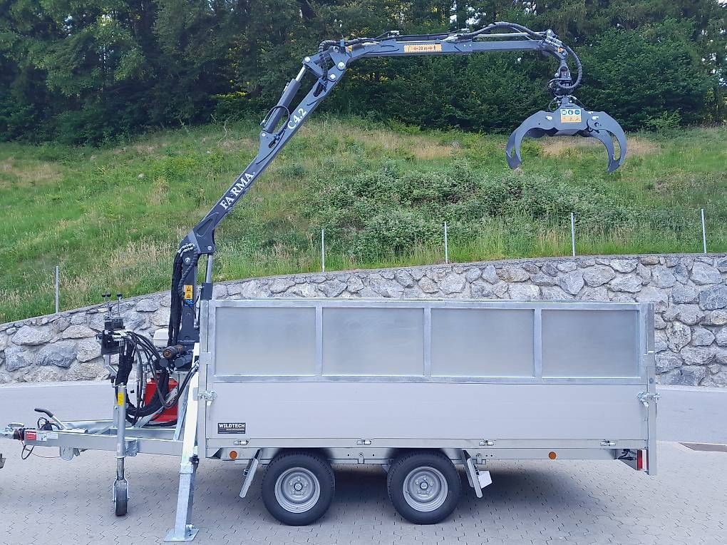 Rimorchi: Pkw Forstanhänger, Anhänger mit Kran – Nuovo (secondo la descrizione) da Haslen AI venduto da Wildtech 1