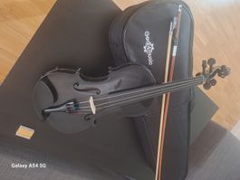 Schwarze Geige mit Koffer und Bogen, wenig gebraucht