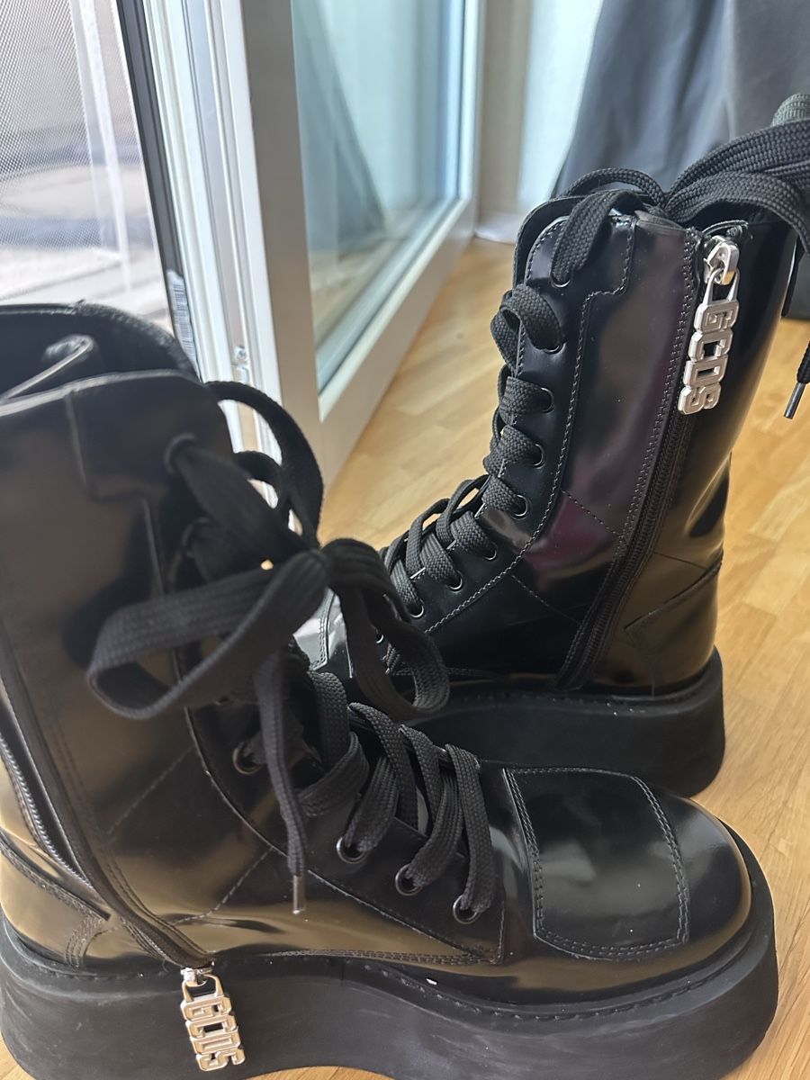 Chaussures hommes: GCDS plattform boots 39 – D'occasion à Glattbrugg par reni_dbr 2