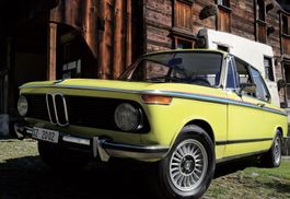BMW 2002 Jg. 1974 - Oldtimer mieten - Weekend Fr 18h - So 22