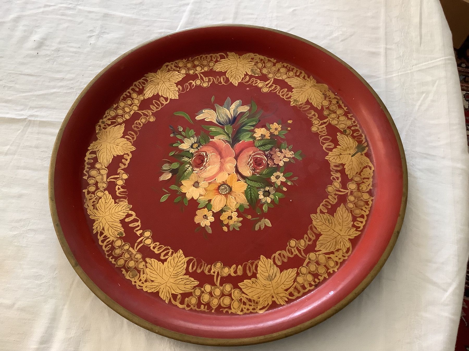 Tutte le decorazioni: Vintage Deko Blech Tablett Rund – Usato da Wädenswil venduto da Jsi.Z01
