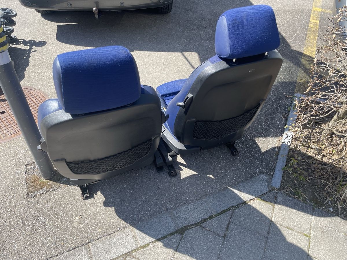 BMW Tutti pezzi di ricambio auto: BMW E36 Coupé/ Cabrio / Compackt M-Packet Sitze – Usato da Zürich venduto da E93 2