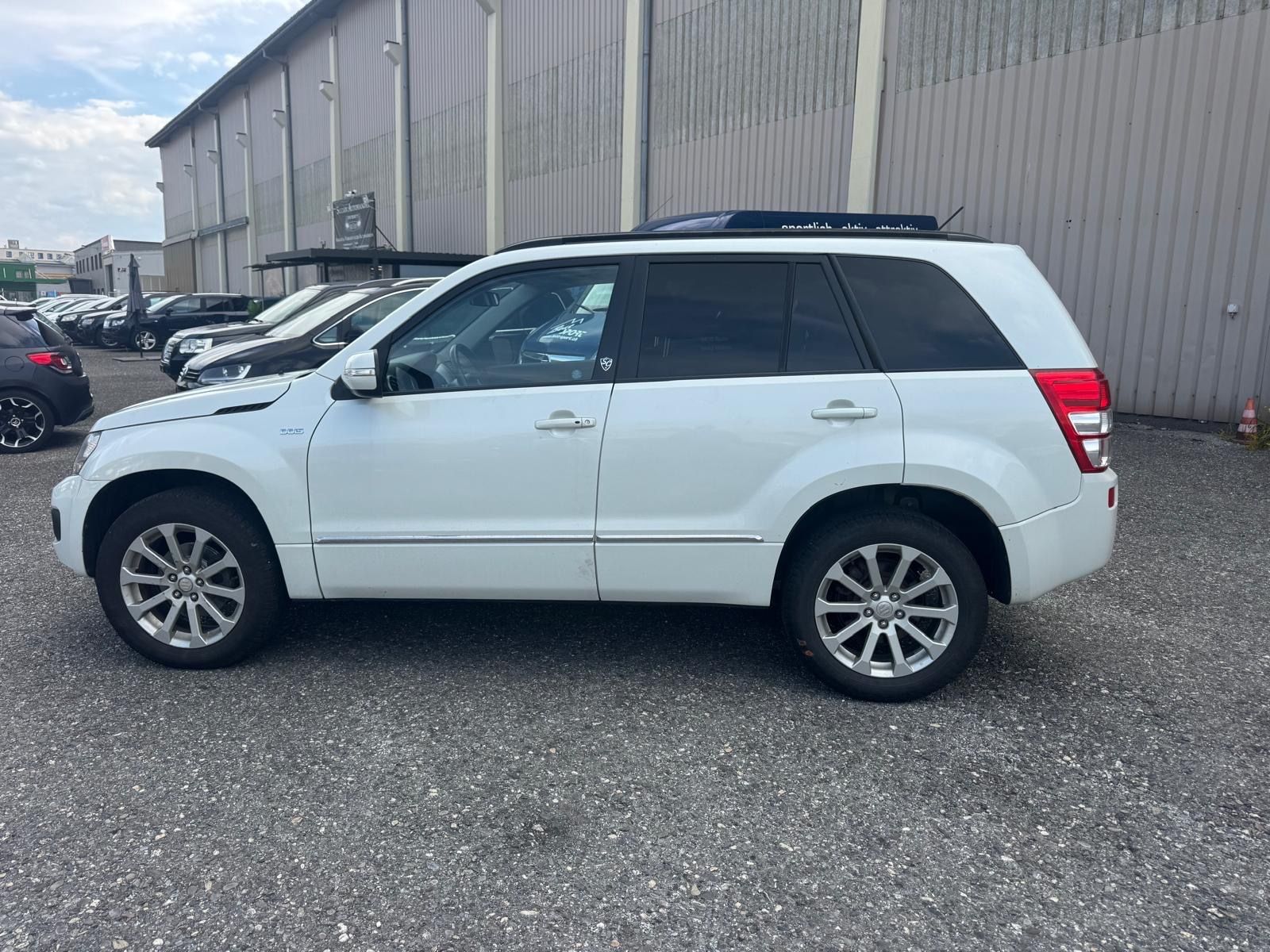 Suzuki Autos: SUZUKI Gr. Vitara 1.9TD – D'occasion à Eschen par kingkong010 1
