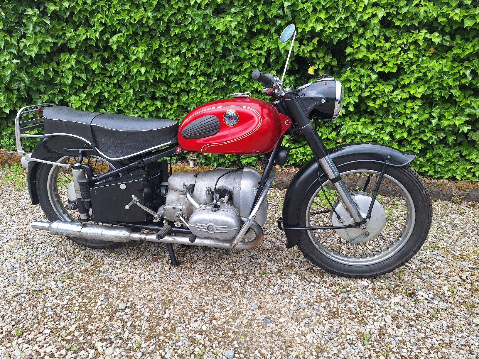 Strada: Universal Meteor 580 Oldtimer – Usato da Willisau venduto da standard39
