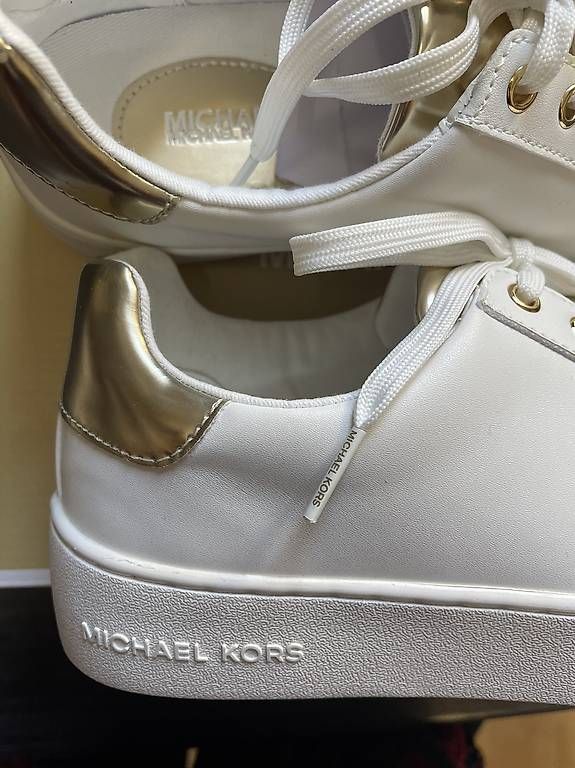 Scarpe da donna: Michael Kors Schuhe – Usato da Emmenbrücke venduto da sim_gt9g 1