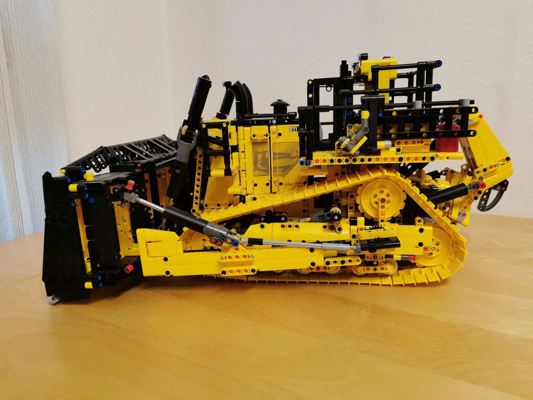 Lego Baukästen: Lego Technic 42131 Bulldozer Cat D11T – Gebraucht aus Bürglen TG von