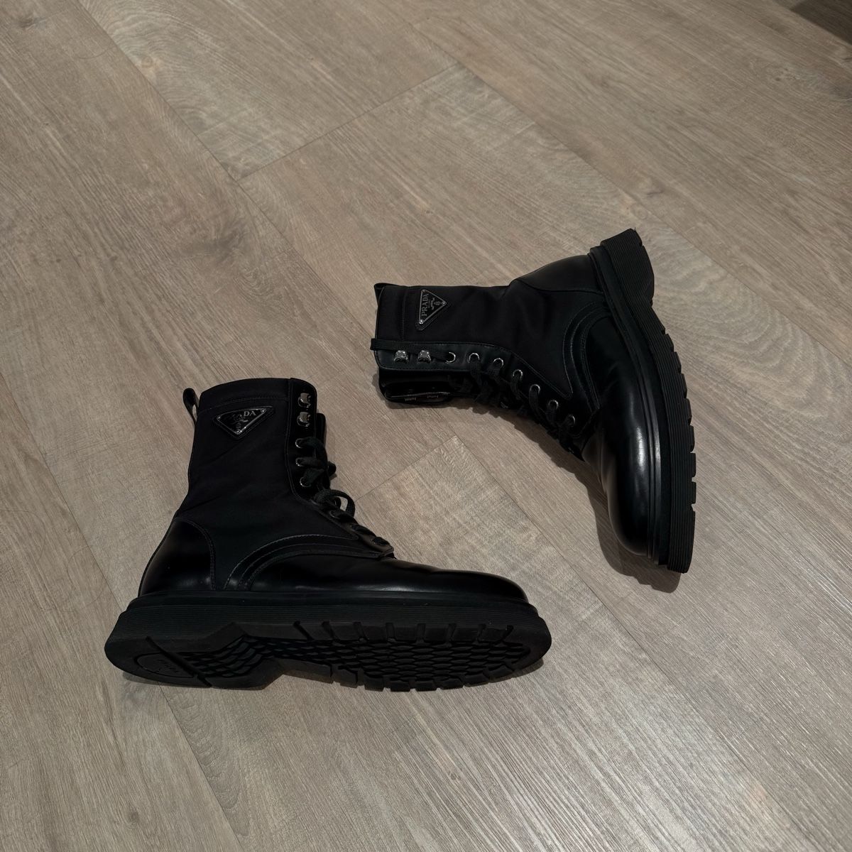 Prada Herrenschuhe: Prada boots – Gebraucht aus Peseux von lor_787j 1