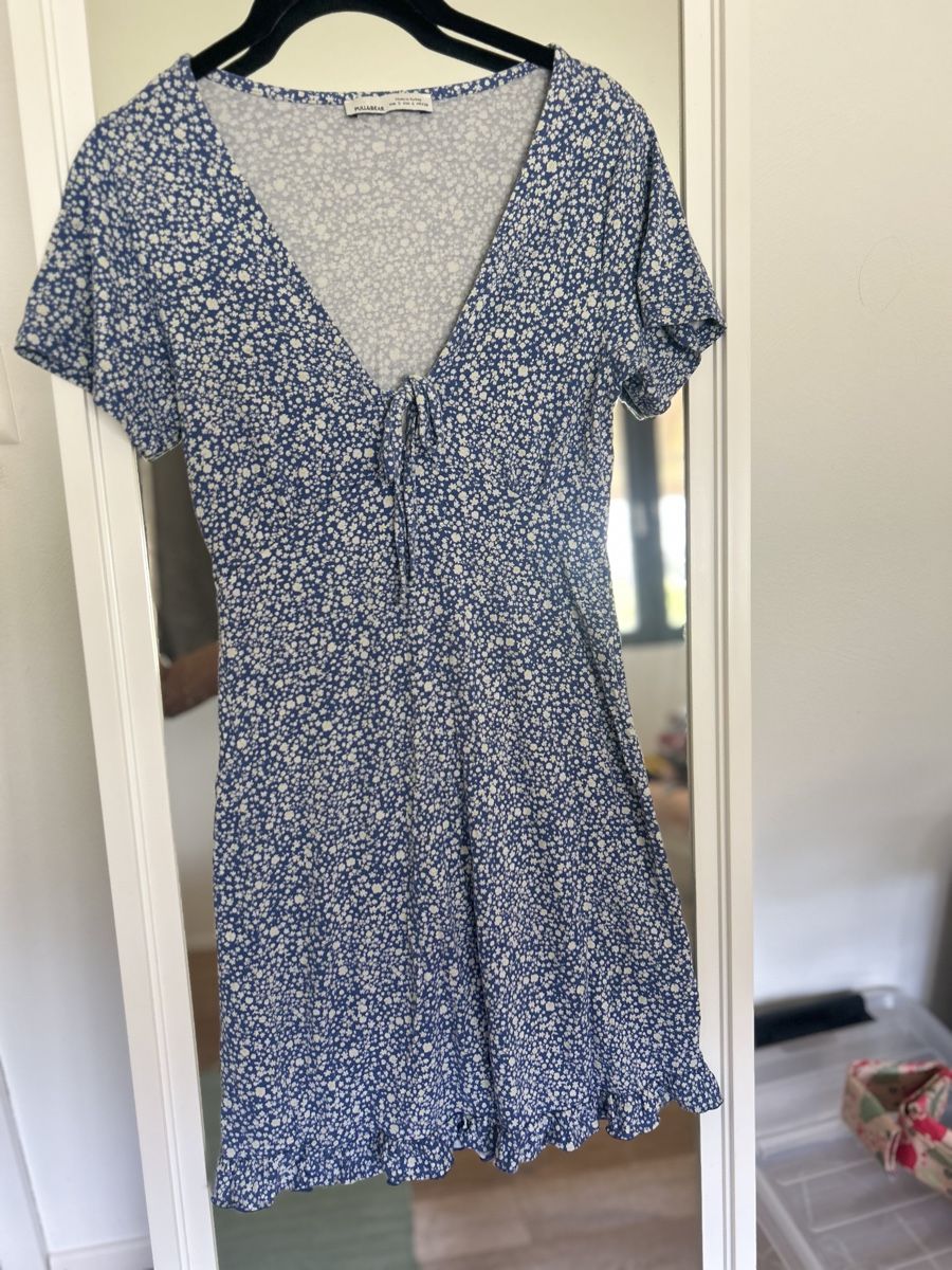 Pull&Bear Vestiti: Pull&Bear Sommerkleid Gr. S Blumenmuster Frisch & Leicht – Usato da Läufelfingen venduto da Kitty_St