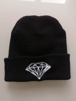Mütze mit Diamant