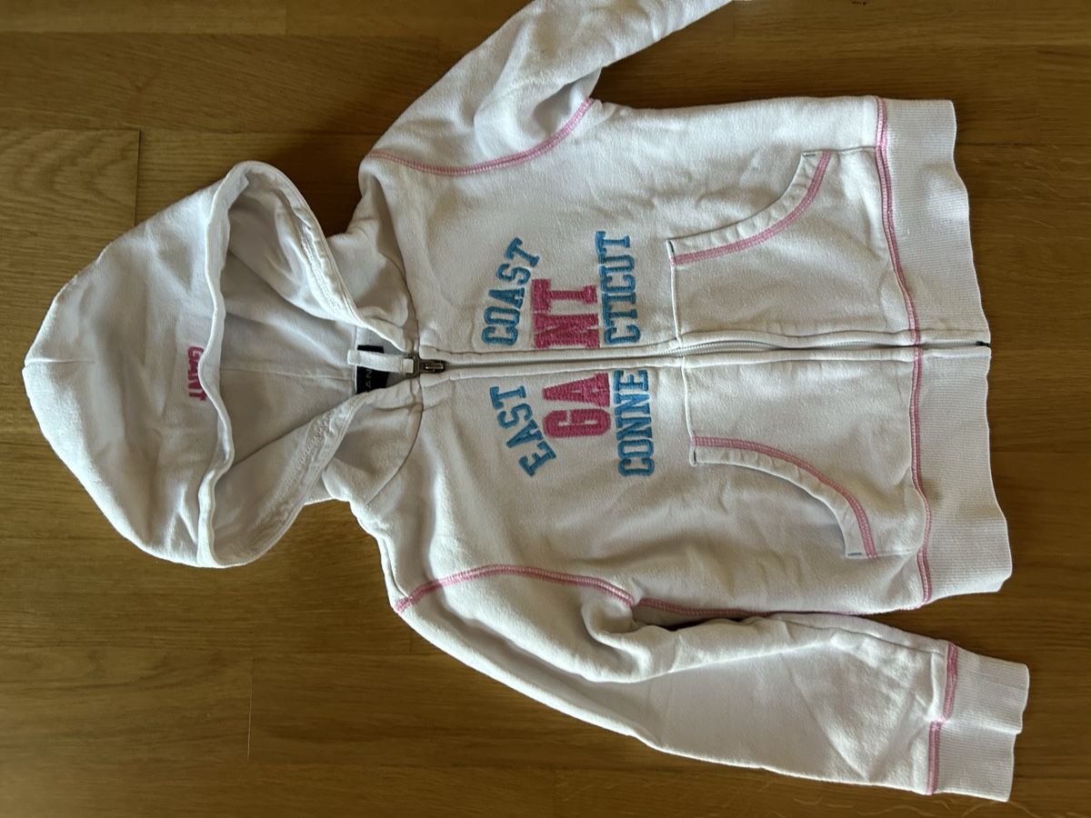 Gant Jacken & Mäntel: Sweat zippe GANT 122/128 – Gebraucht aus Daillens von guisepa