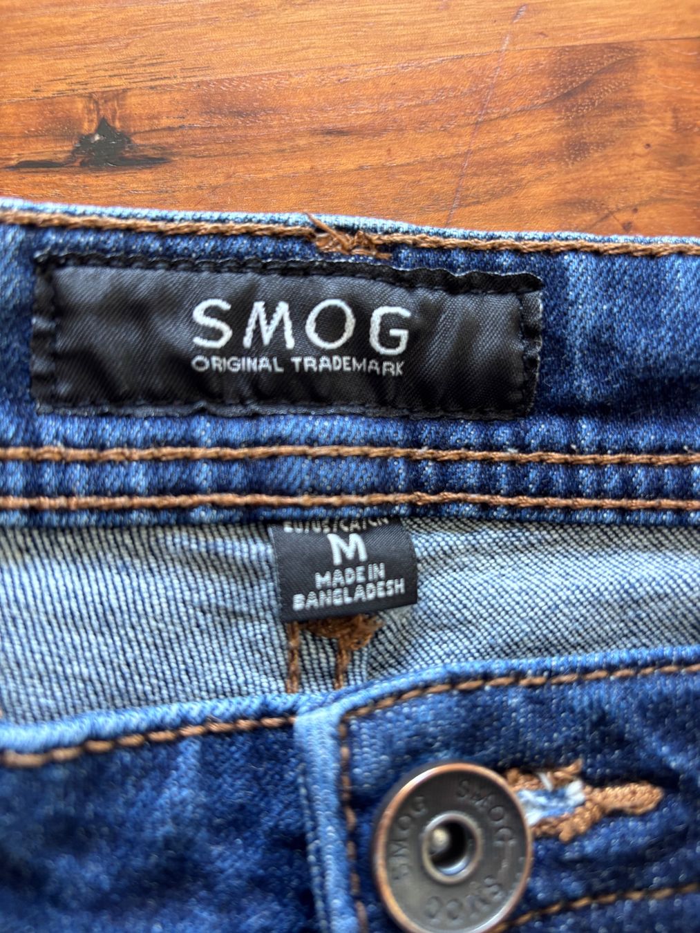 Pantaloni: Jeans Shorts M von SMOG – Usato da Balsthal venduto da Uroby 3