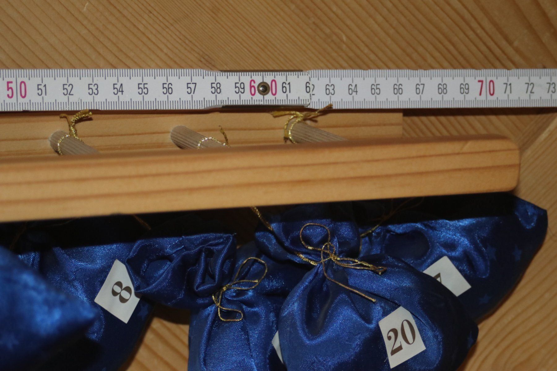 Calendari: Adventskalender Himmelsleiter – Usato da St. Gallen venduto da Razoon77 2