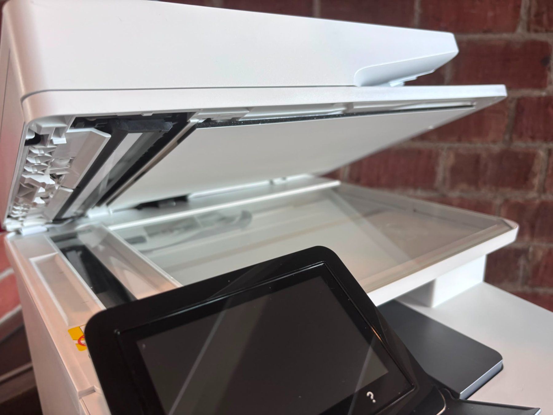 Hewlett Packard Stampanti: Drucker HP Color Laserjet Pro MFP M4779fdw – Usato da Zug venduto da BlumundPartner 2