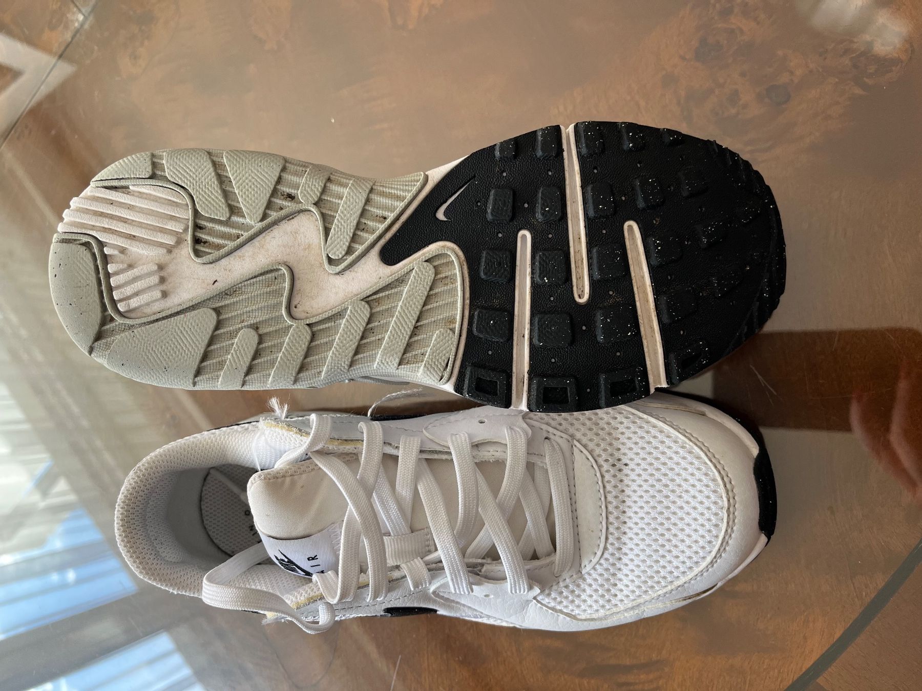 Scarpe per ragazzi: Nike air max Gr 36 – Usato da Schlieren venduto da a24_rkd6 1
