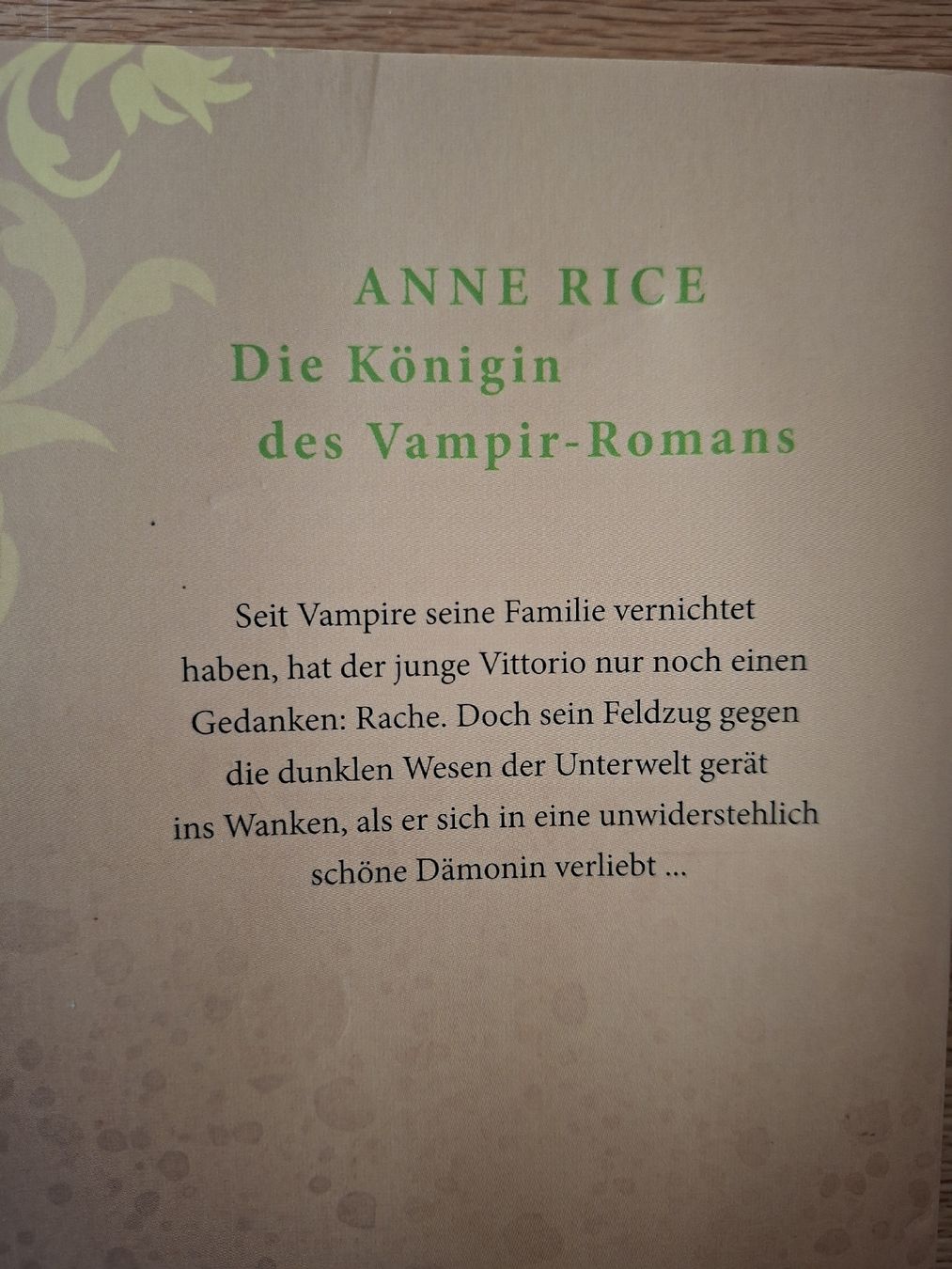 Bücher: Der KUSS der dämonin – Gebraucht aus Appenzell von palme14 1